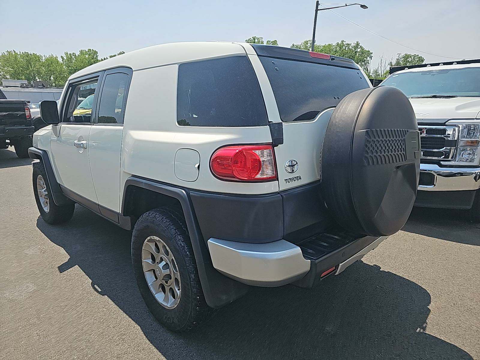 2011 Toyota FJ Cruiser Base AWD
