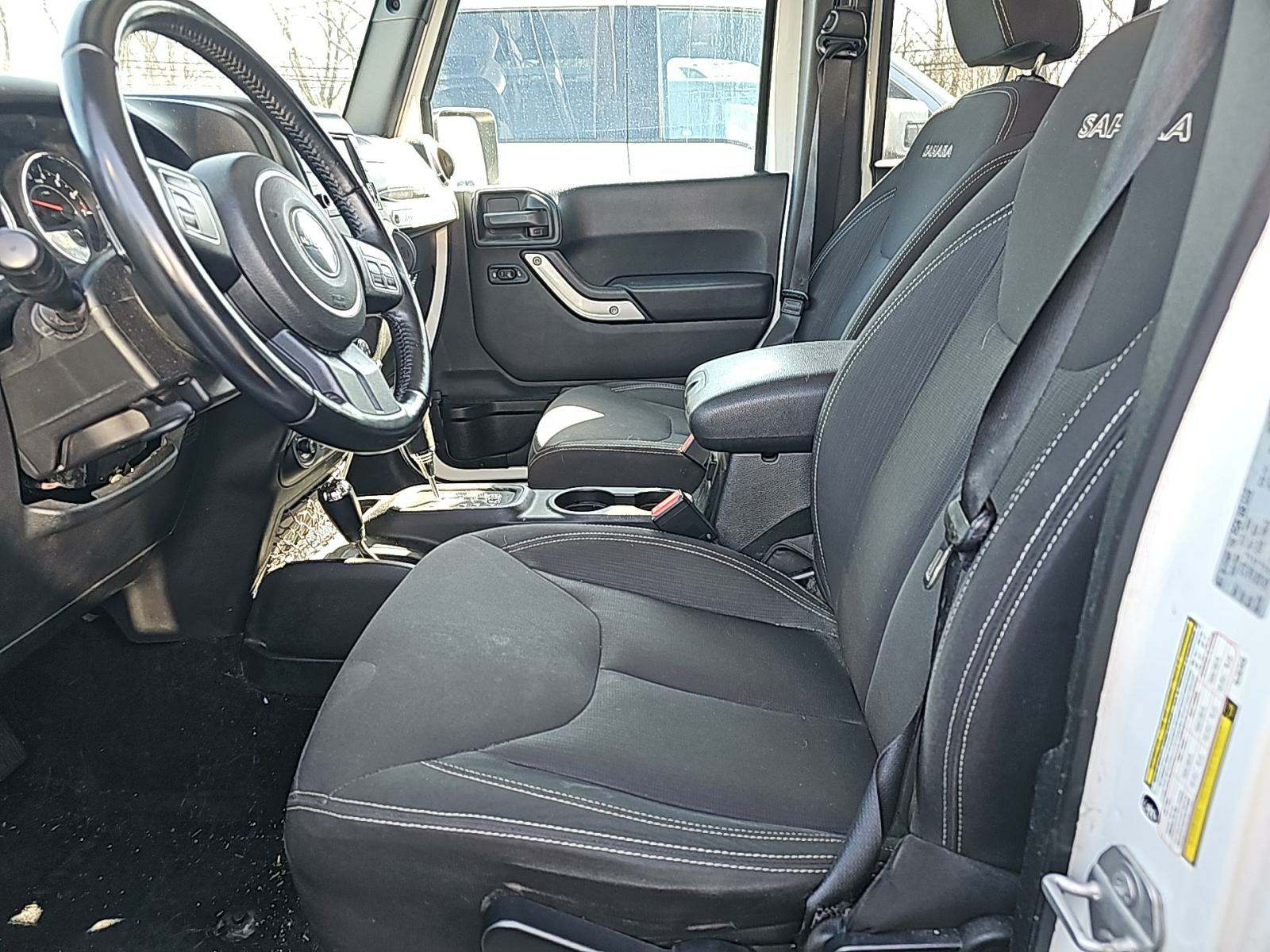 2016 Jeep Wrangler Unlimited Sahara AWD