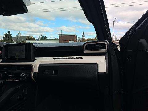 2024 Toyota Tacoma TRD Off-Road AWD