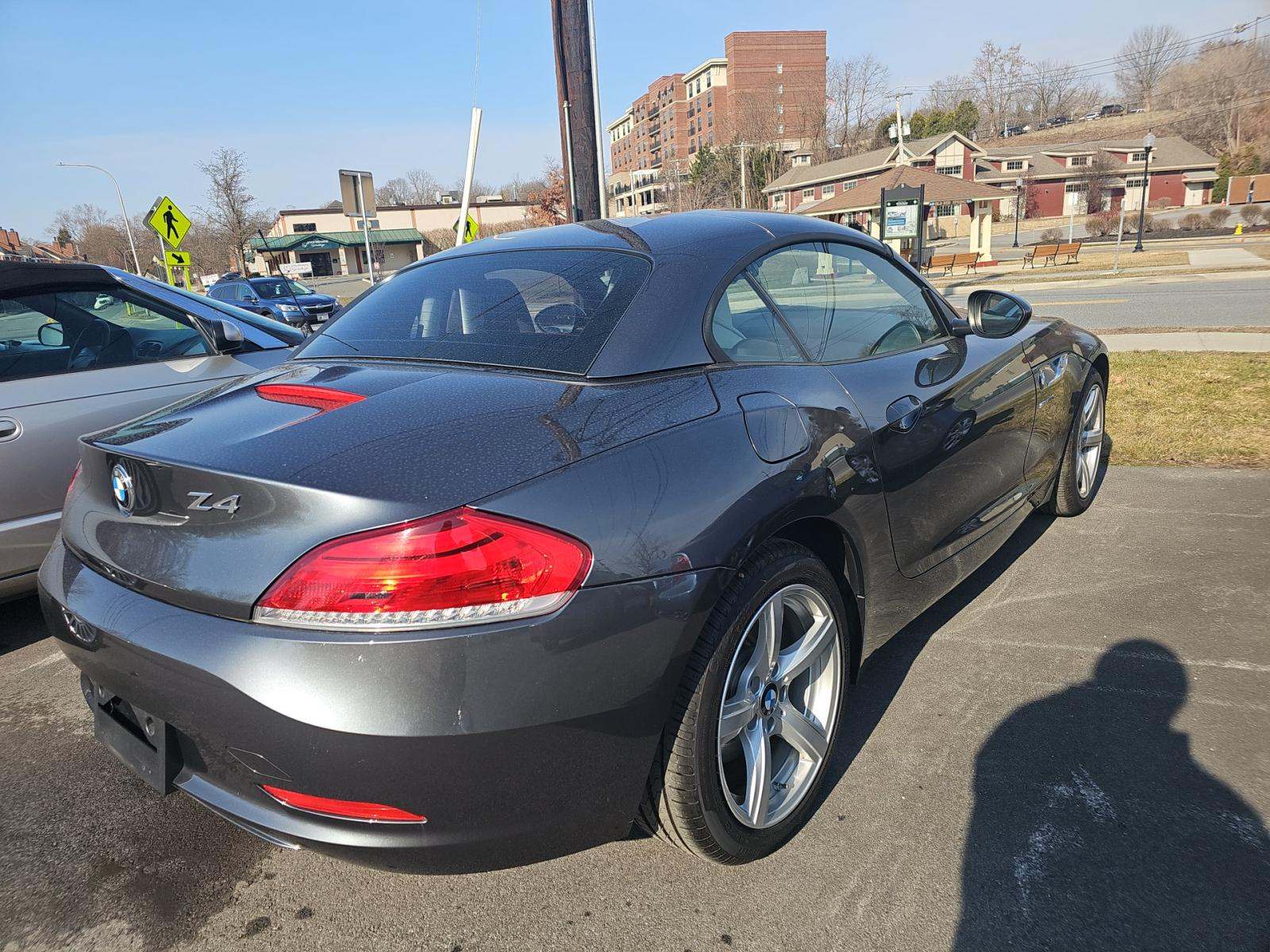 2015 BMW Z4 sDrive28i RWD