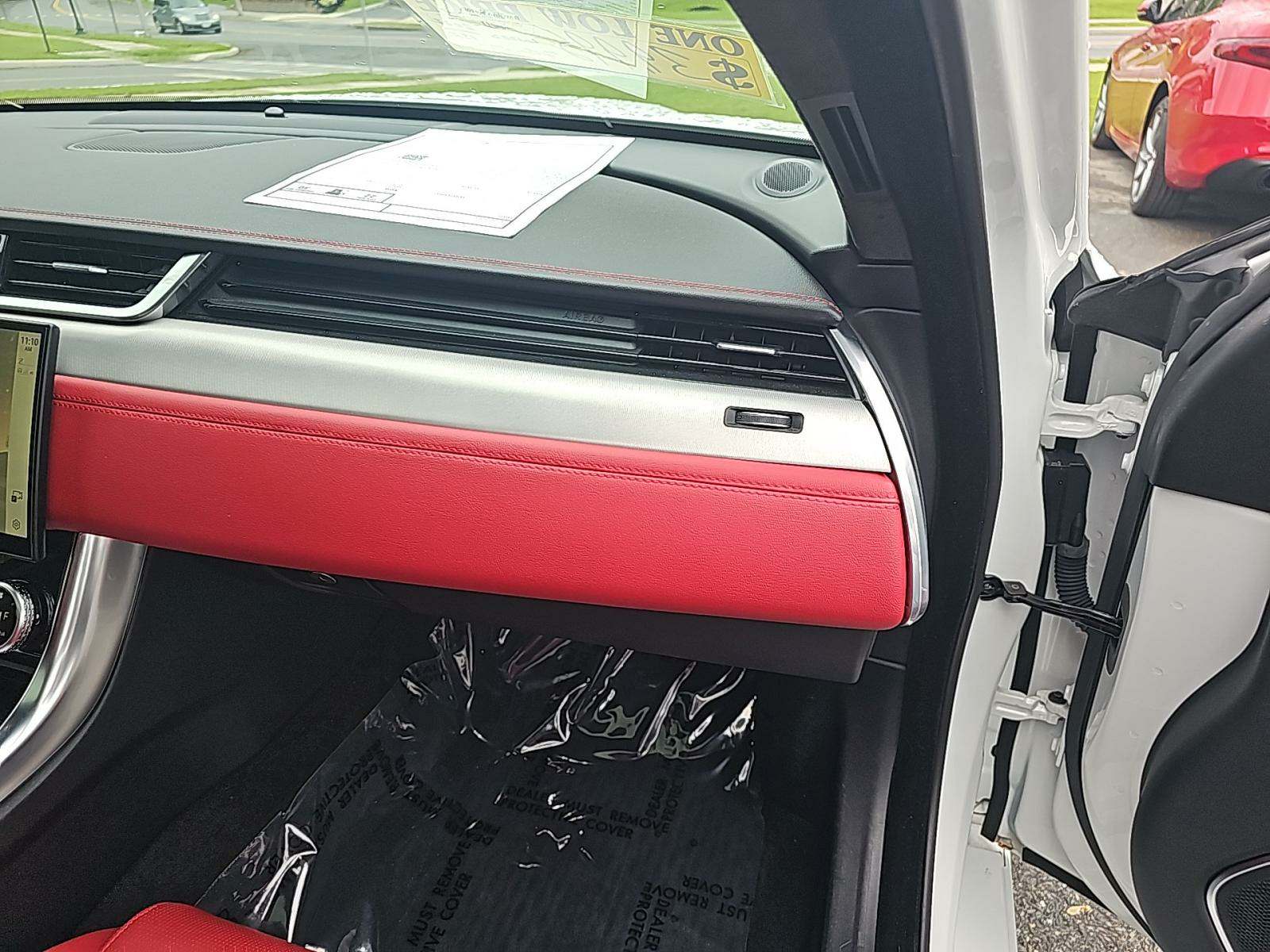 2022 Jaguar XF R-Dynamic SE AWD