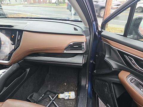 2022 Subaru Outback Touring AWD