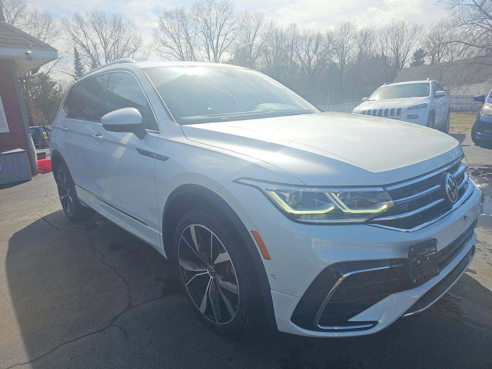 2022 Volkswagen Tiguan 2.0T SEL R-Line AWD