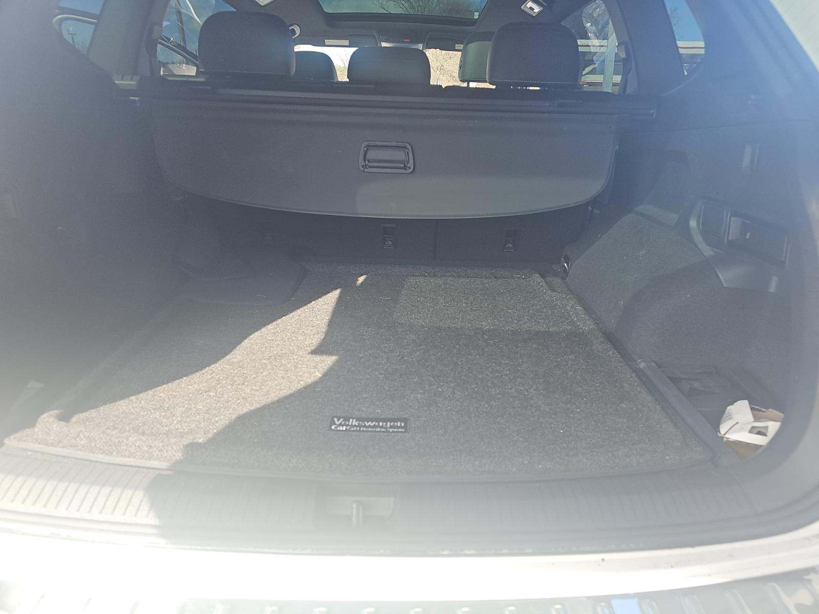 2022 Volkswagen Tiguan 2.0T SEL R-Line AWD