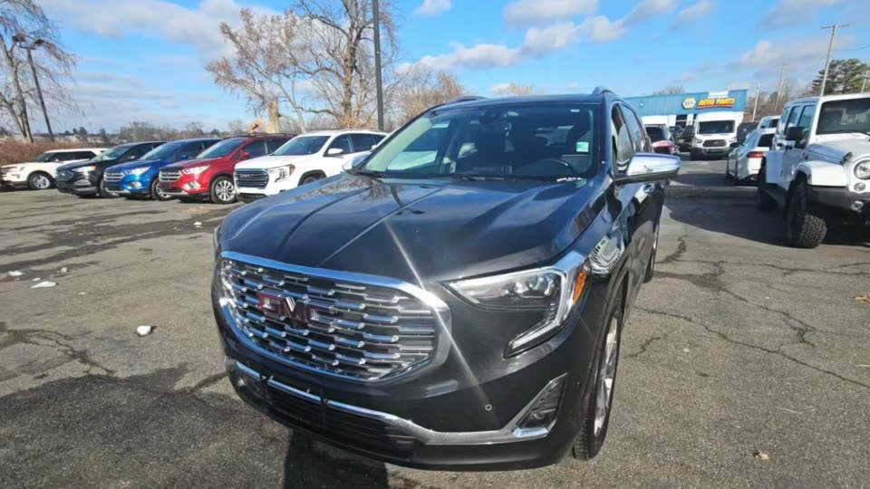 2020 GMC Terrain Denali 5SA
