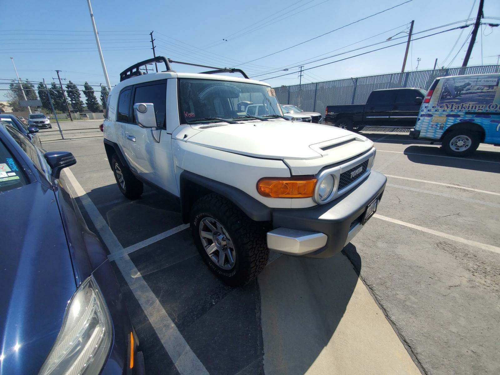 2014 Toyota FJ Cruiser Base AWD