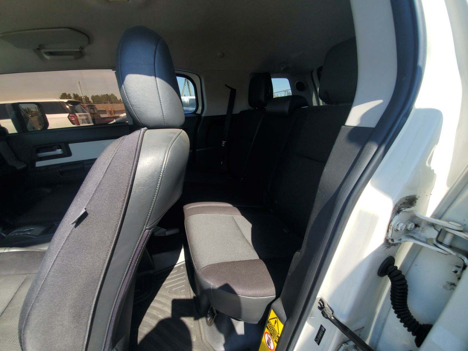 2014 Toyota FJ Cruiser Base AWD