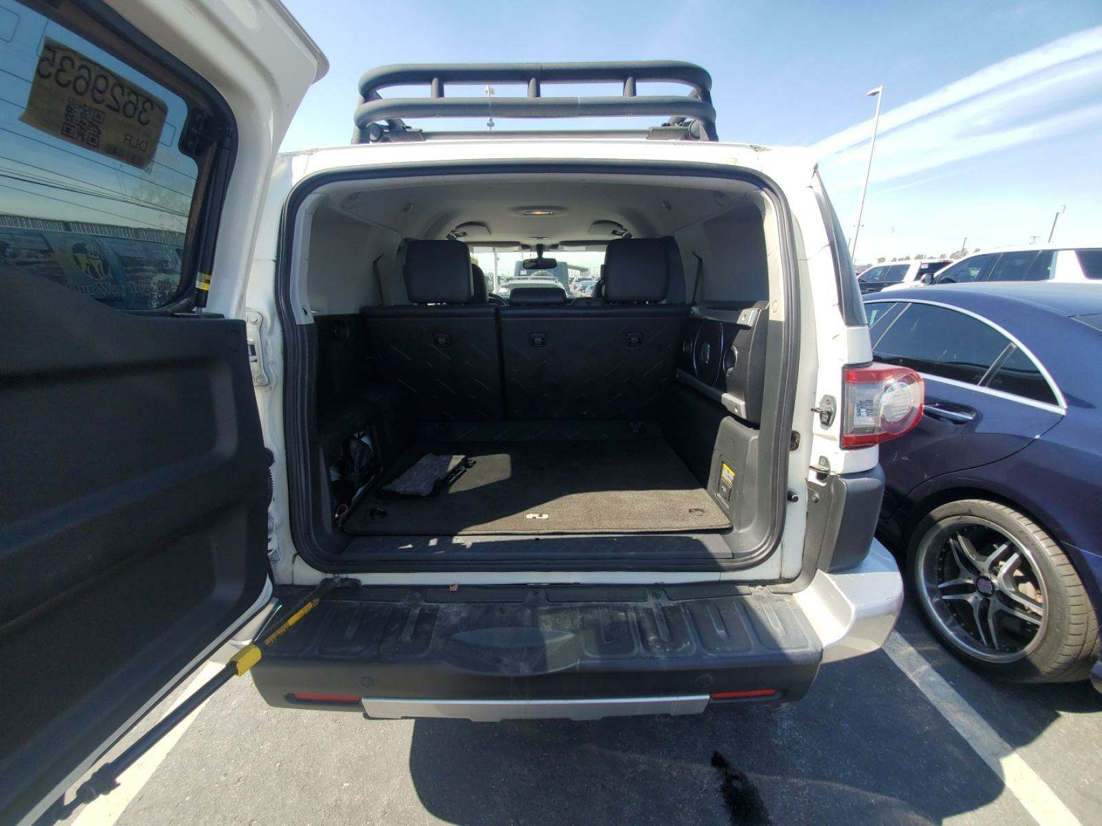 2014 Toyota FJ Cruiser Base AWD