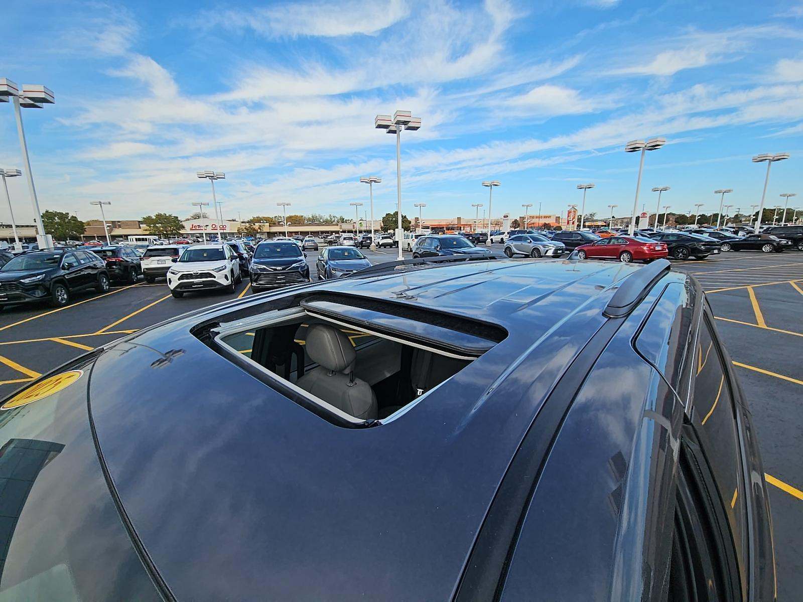 2025 Toyota Sienna XLE AWD