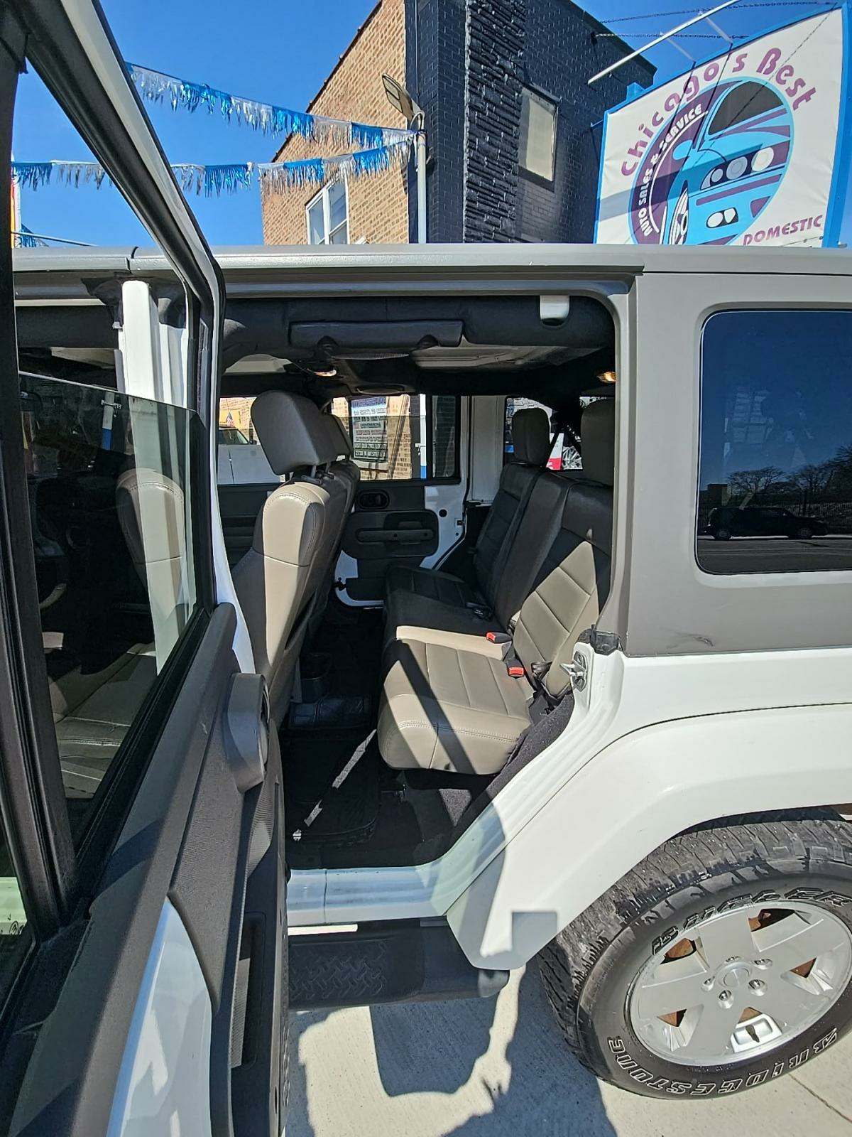 2010 Jeep Wrangler Unlimited Sahara AWD