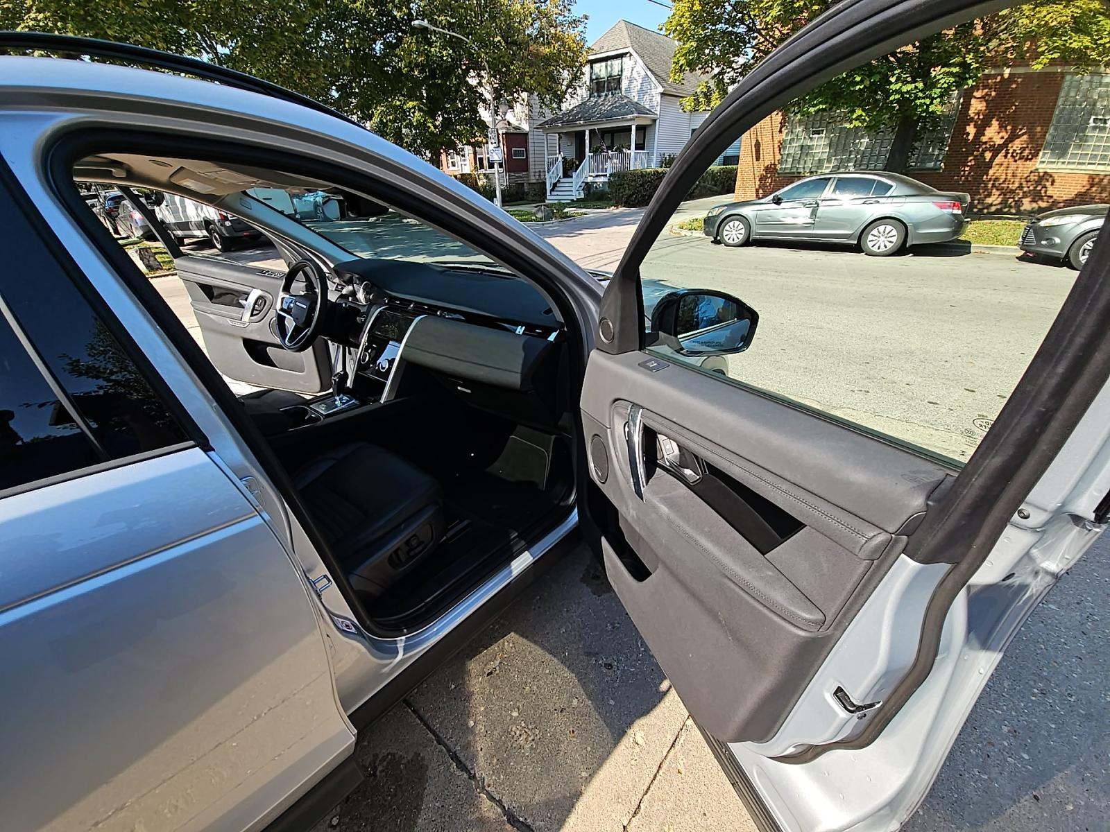 2023 Land Rover Discovery Sport SE AWD