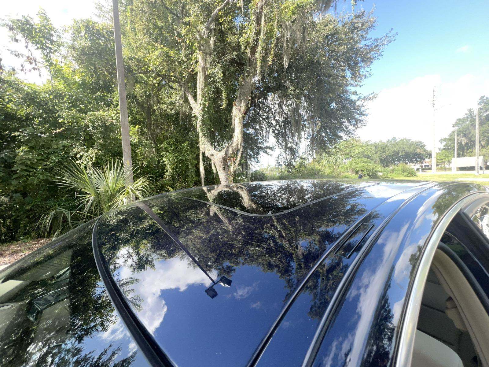 MERCEDES-BENZ E-CLASS - 8