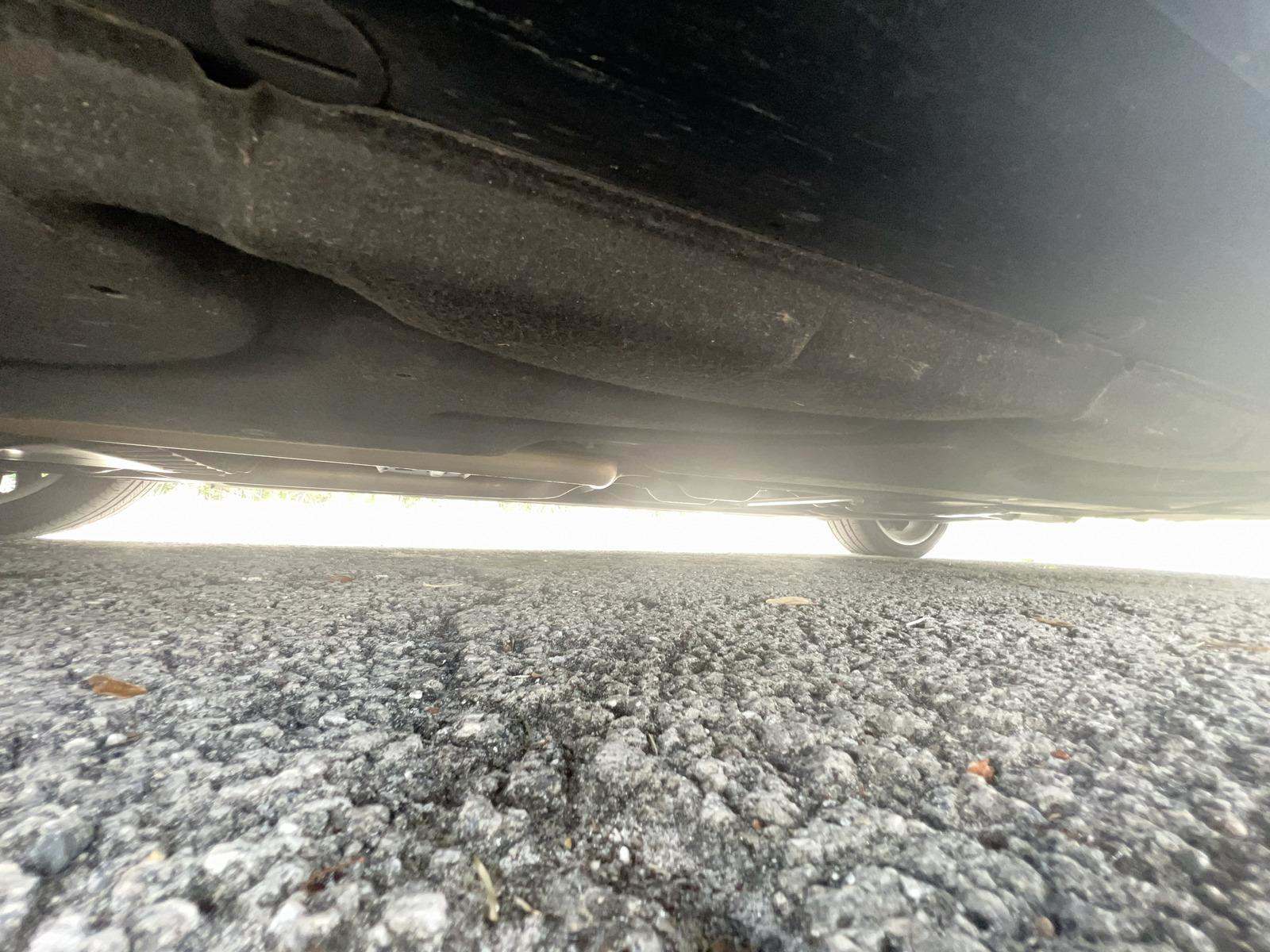 MERCEDES-BENZ E-CLASS - 3