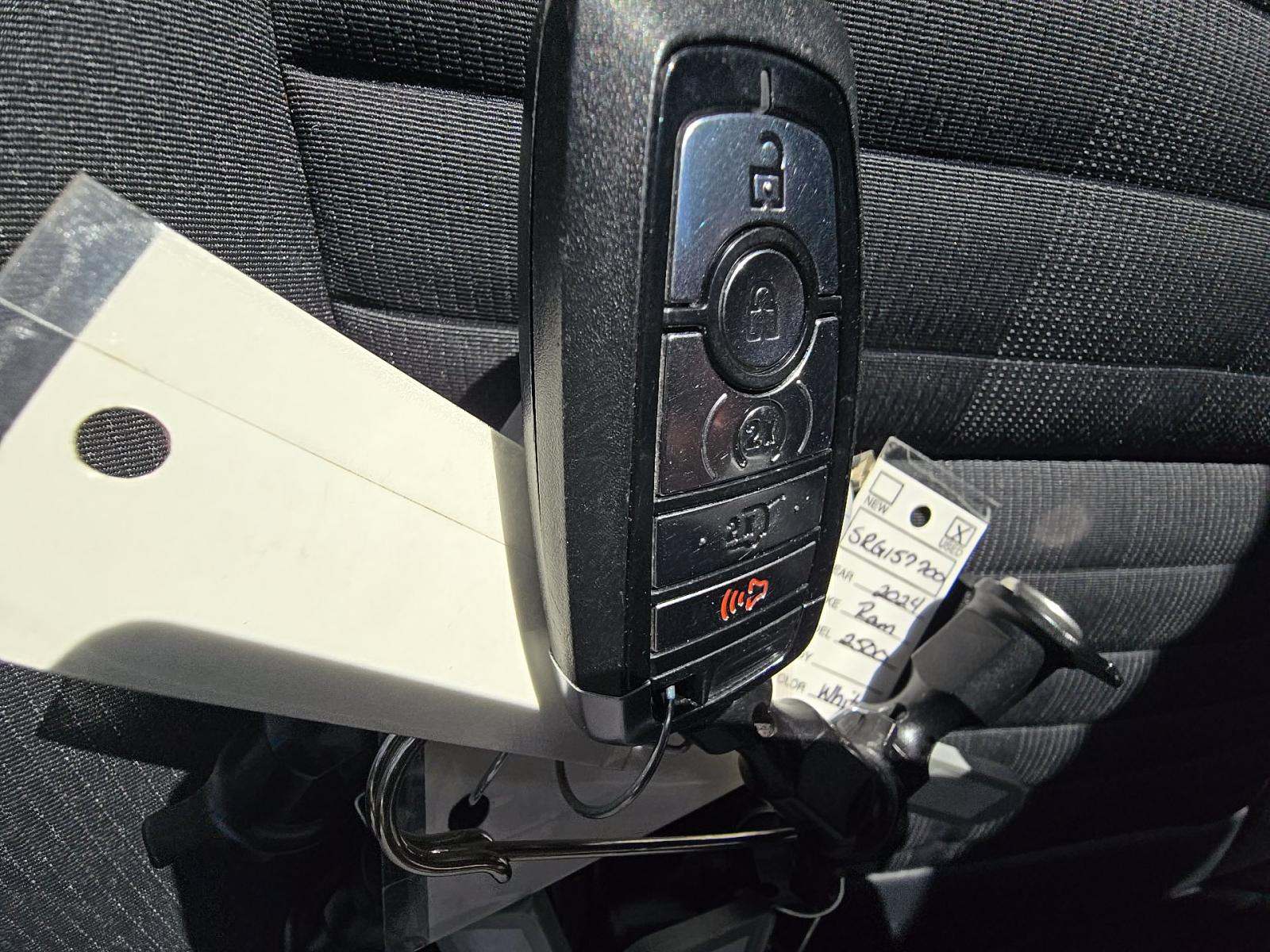 2025 Ford Explorer ST-Line AWD