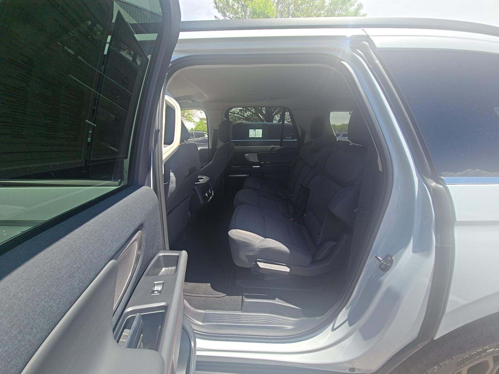 FORD EXPEDITION MAX - 9