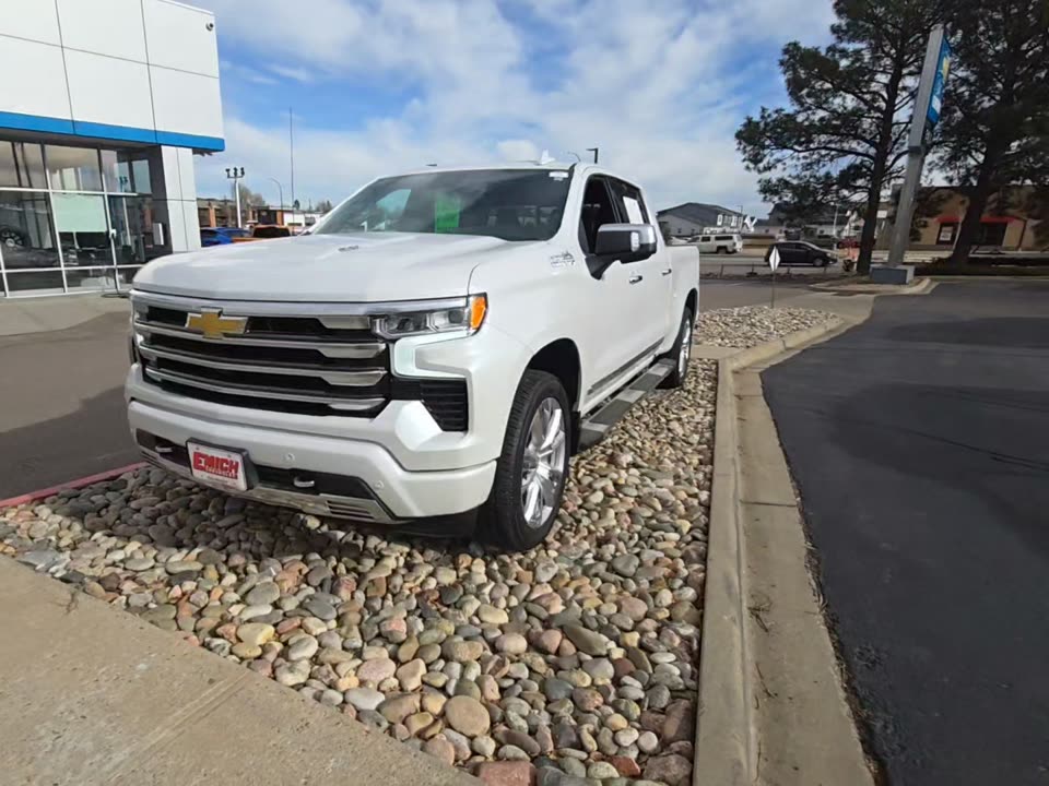 2025 Chevrolet Silverado 1500 High Country AWD