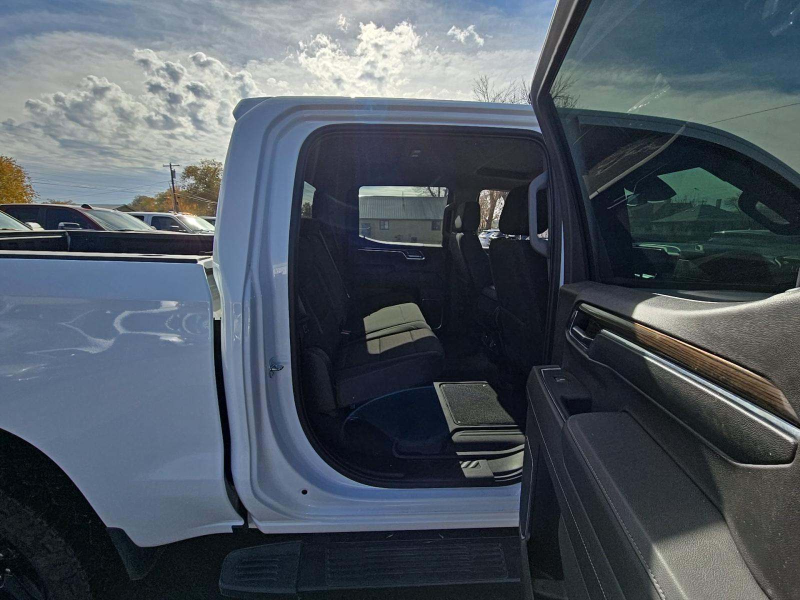 2023 Chevrolet Silverado 1500 LT Trail Boss AWD