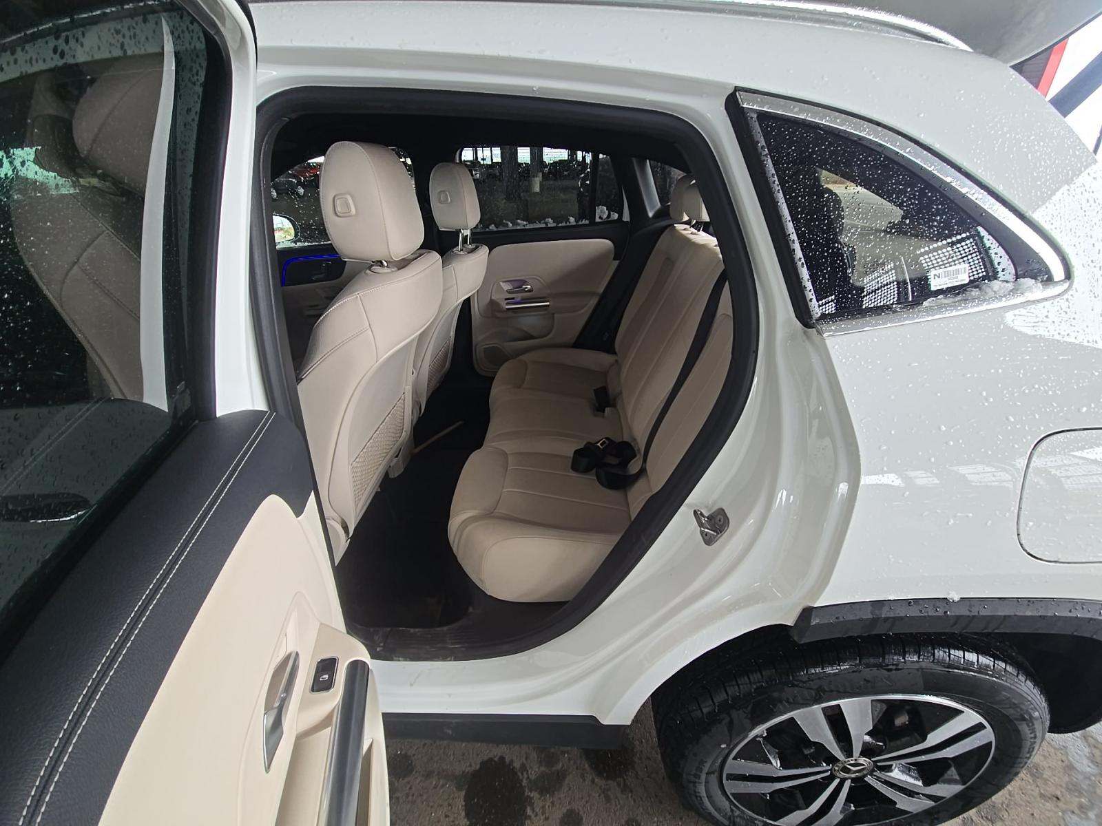 MERCEDES-BENZ GLA-CLASS - 9