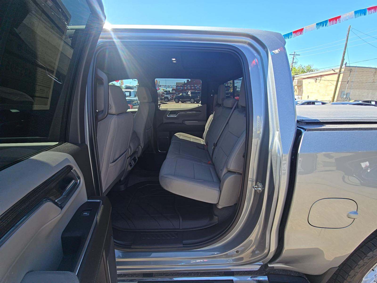 2024 Chevrolet Silverado 1500 LT AWD