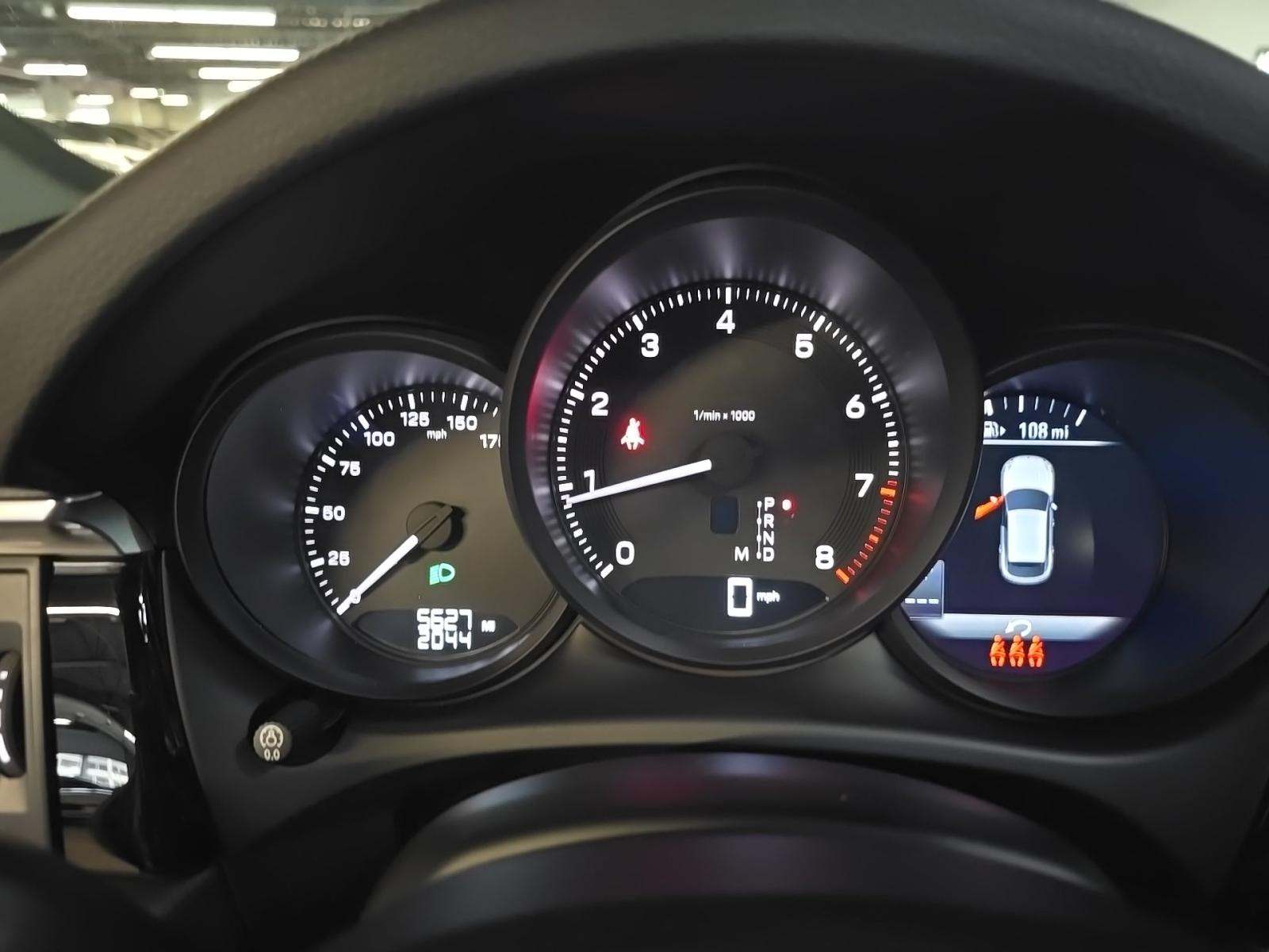 2024 Porsche Macan Base AWD