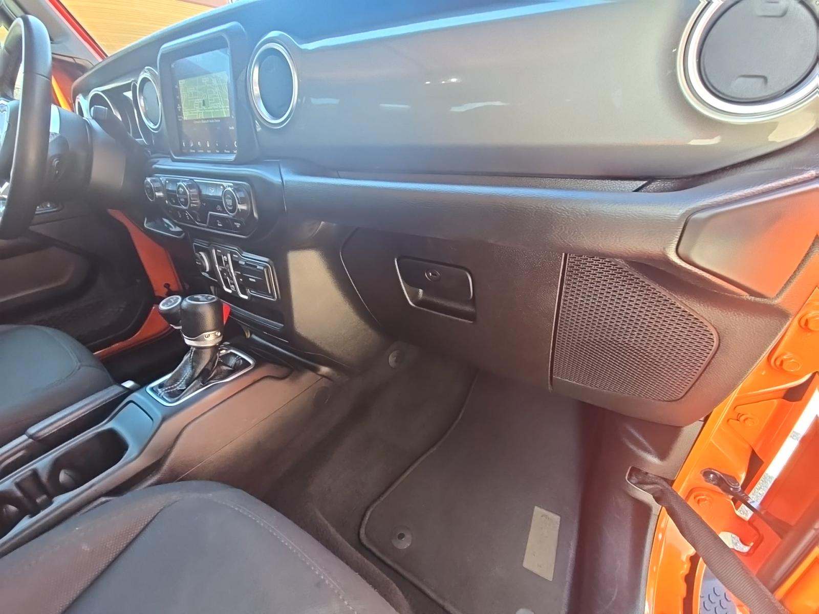 2023 Jeep Wrangler Sahara AWD