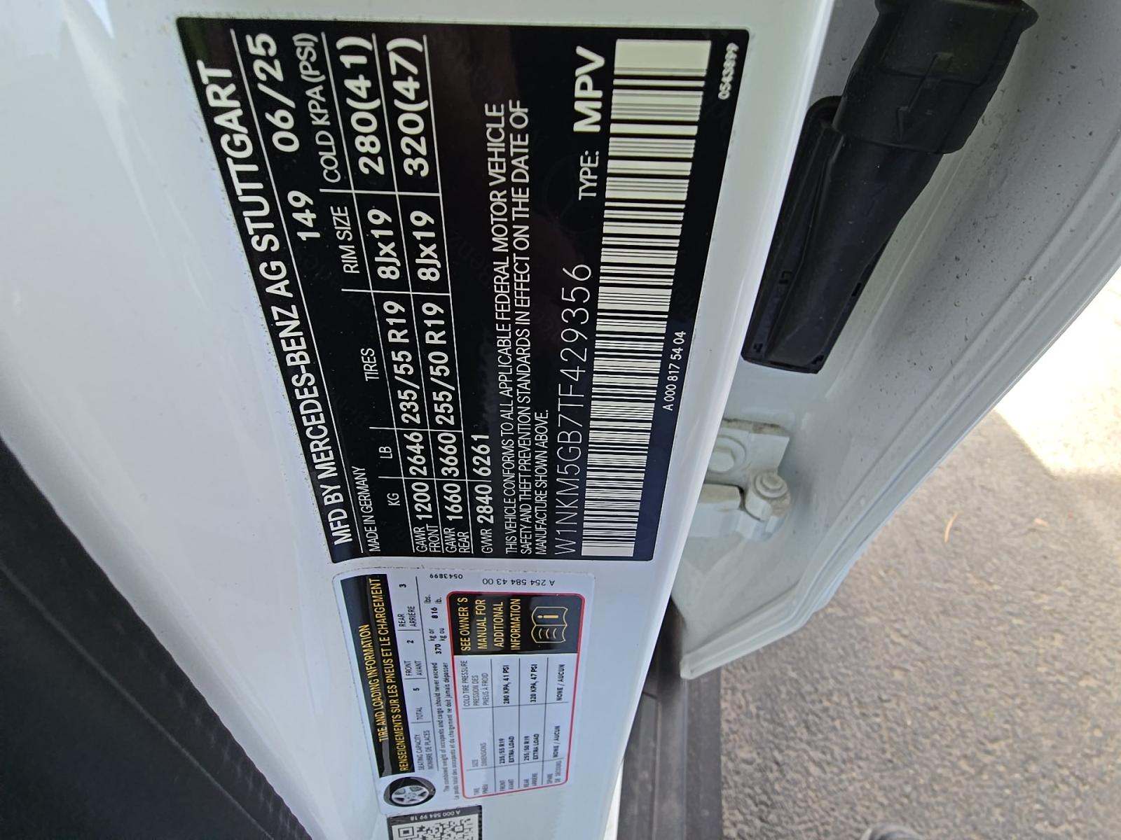 MERCEDES-BENZ GLC - 5