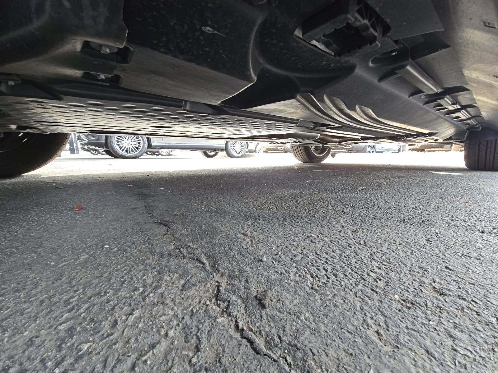 MERCEDES-BENZ GLC - 7