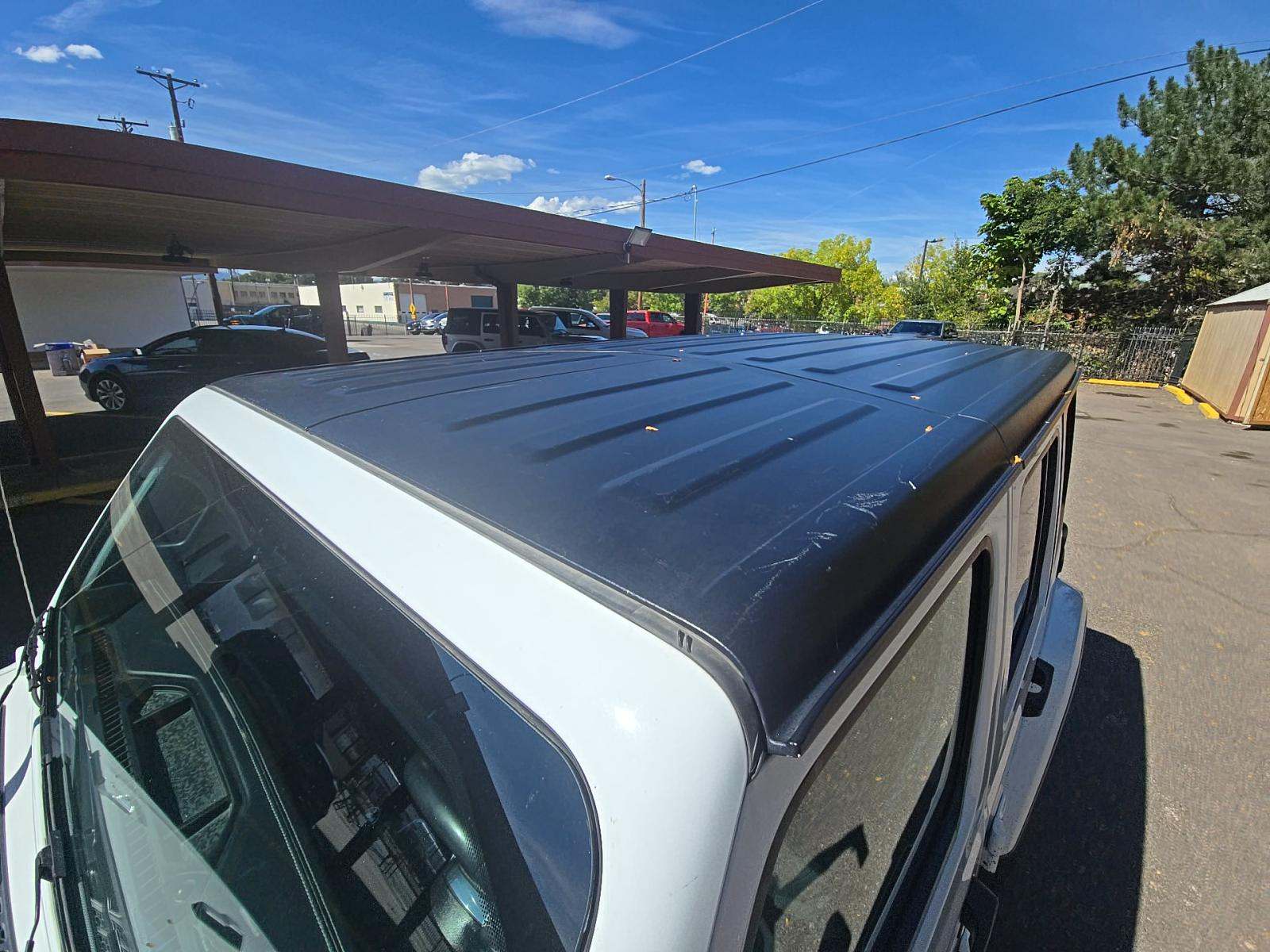 2023 Jeep Wrangler Sahara AWD