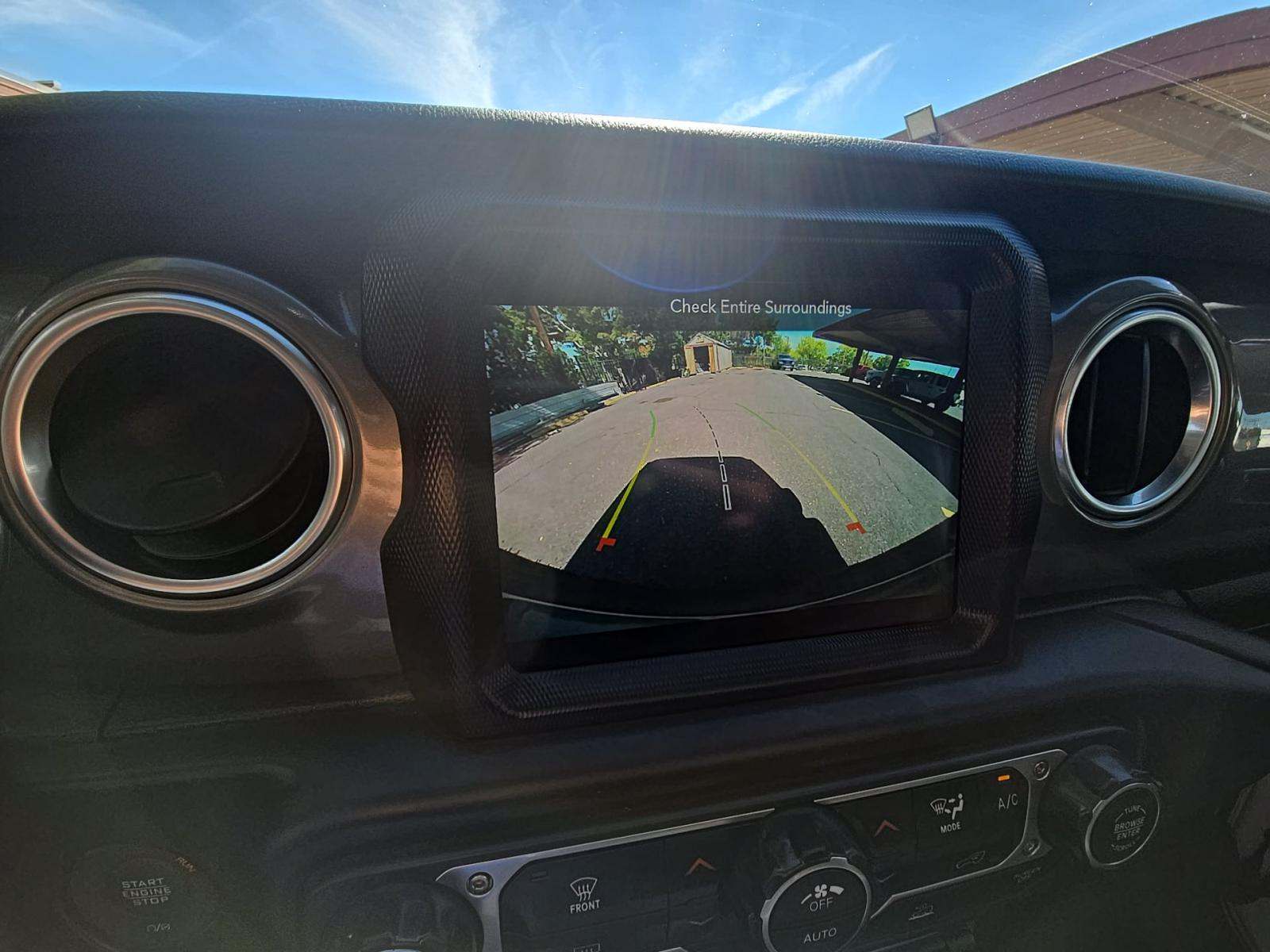 2023 Jeep Wrangler Sahara AWD