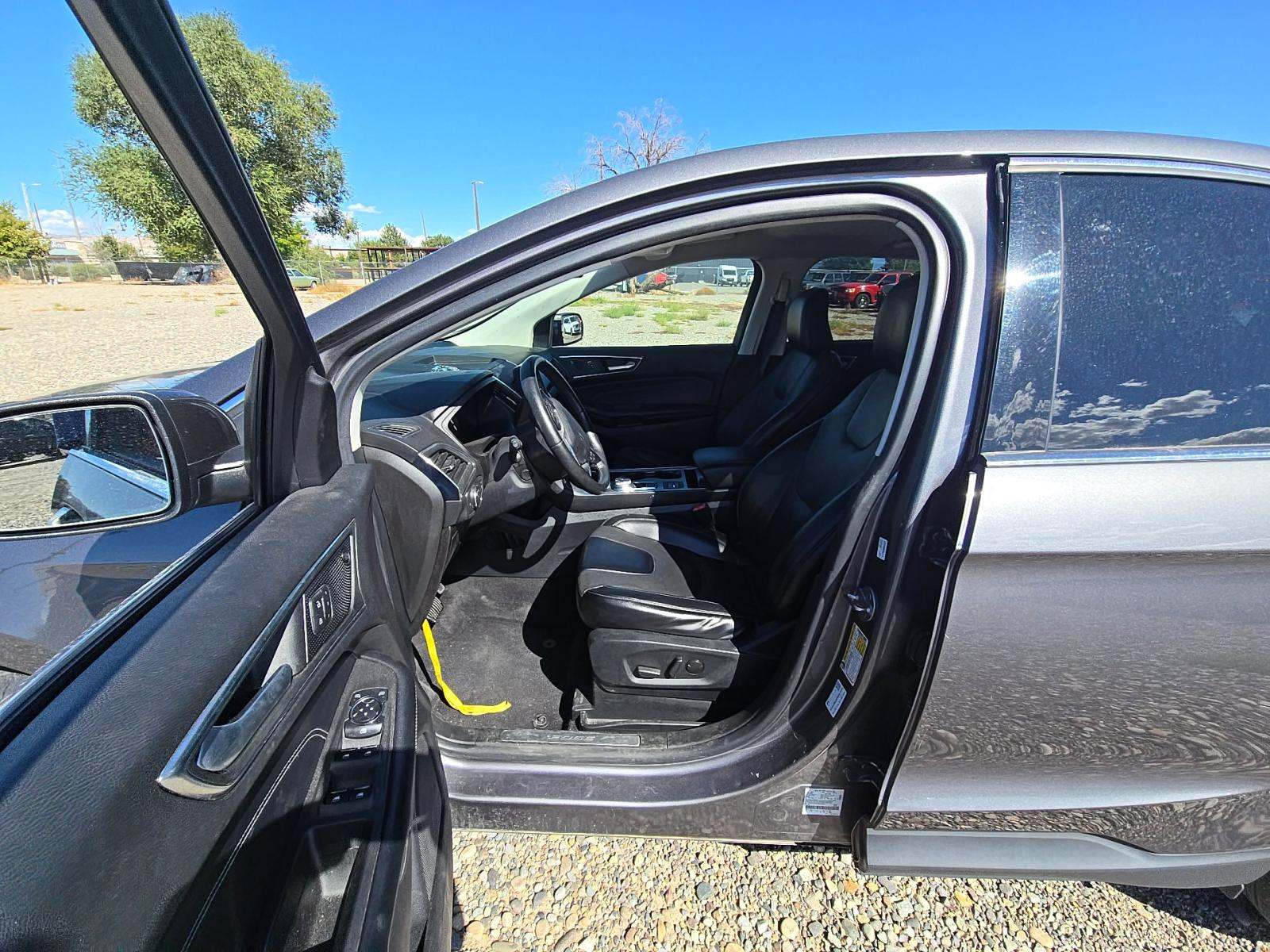 2022 Ford Edge Titanium AWD