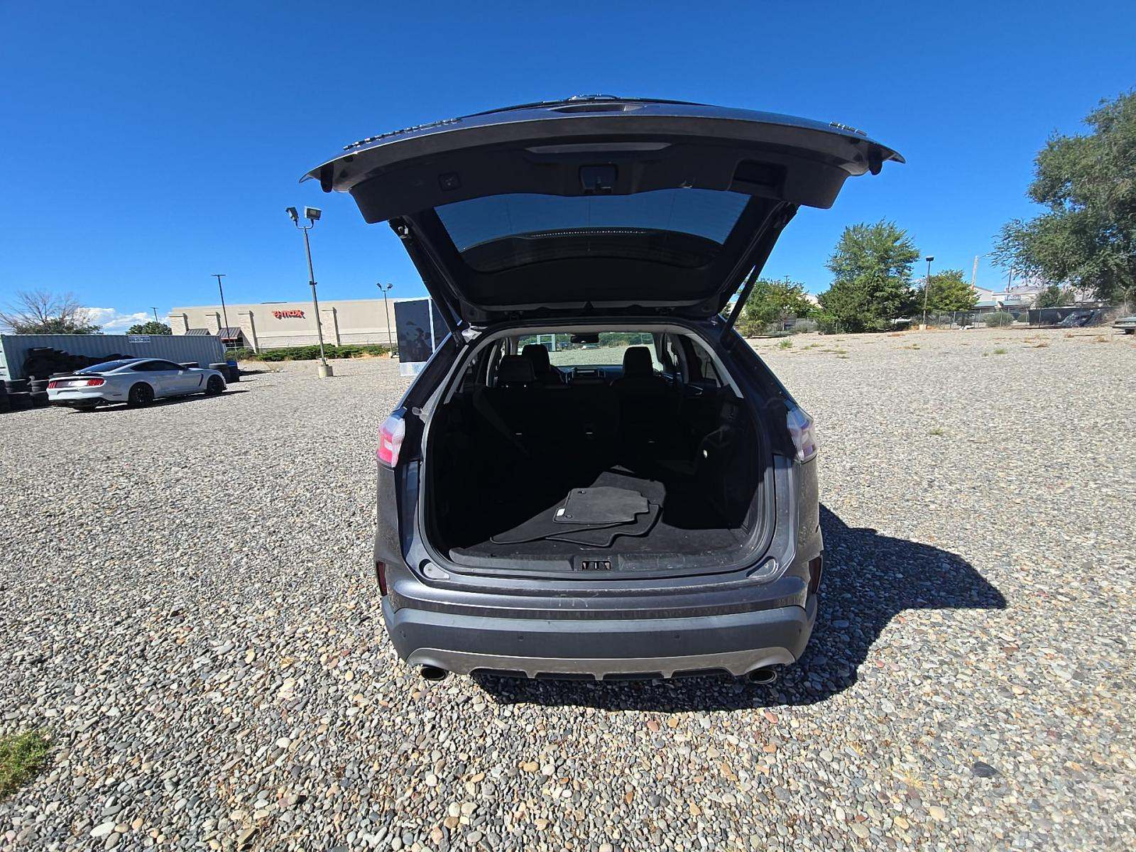 2022 Ford Edge Titanium AWD
