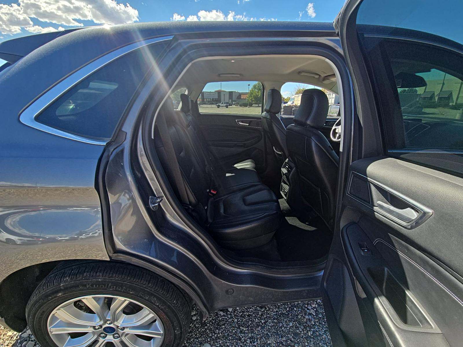 2022 Ford Edge Titanium AWD