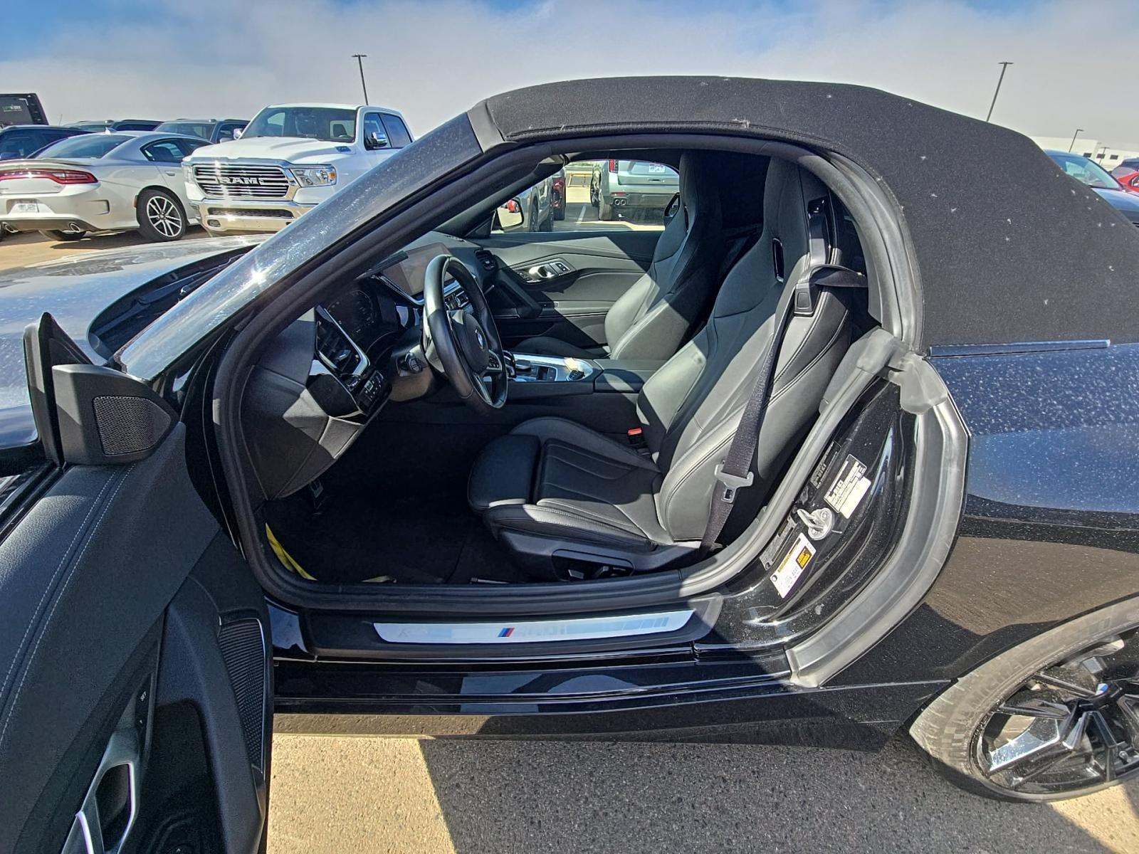 2025 BMW Z4 M40i RWD