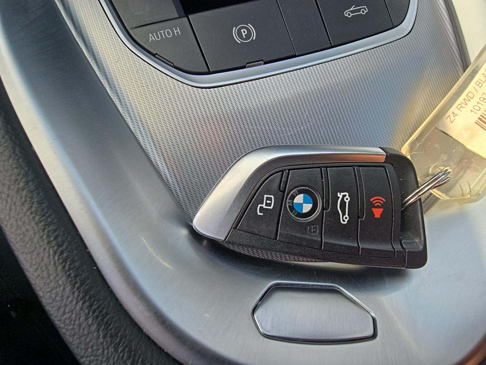 2025 BMW Z4 M40i RWD