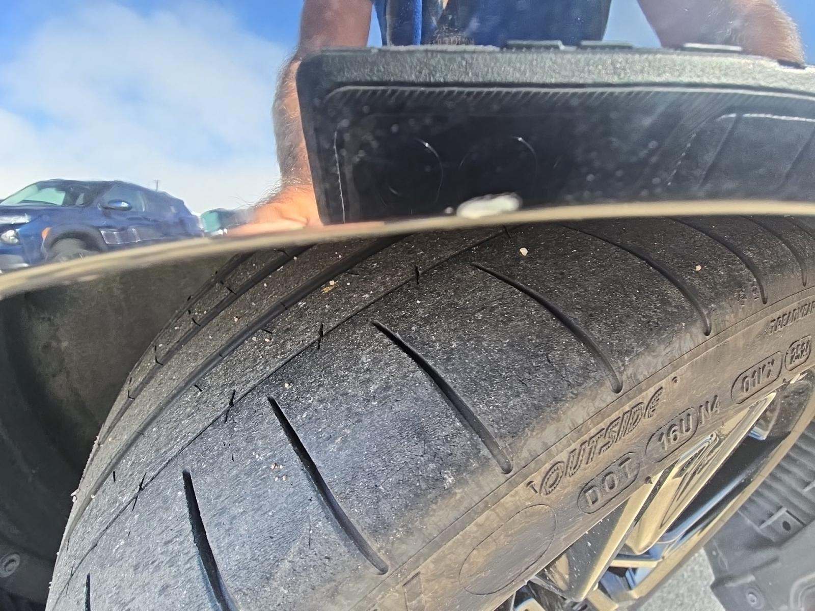 2025 BMW Z4 M40i RWD