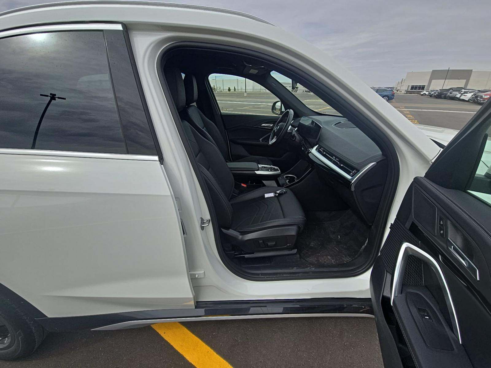 2025 BMW X1 xDrive28i AWD