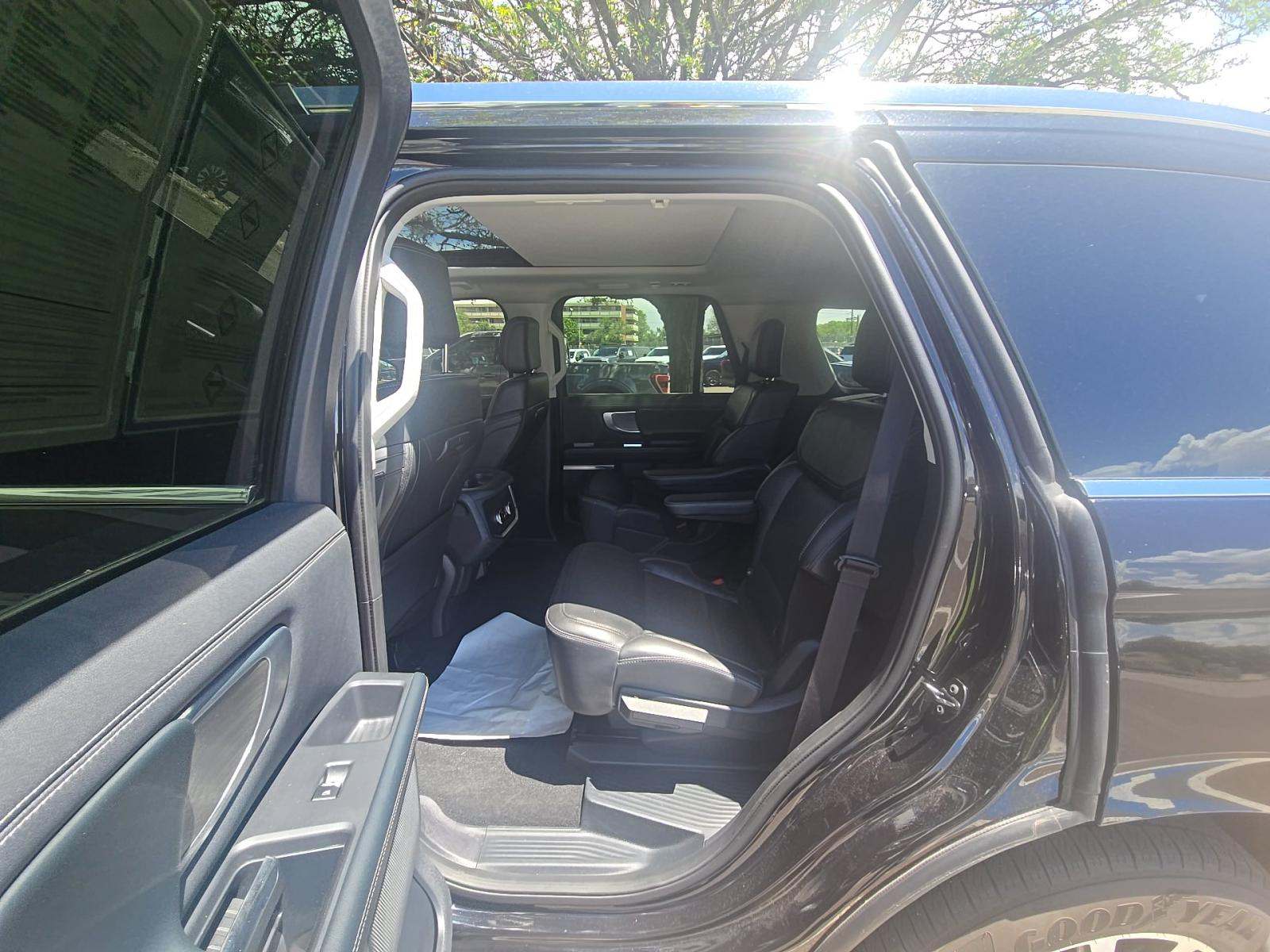FORD EXPEDITION - 9