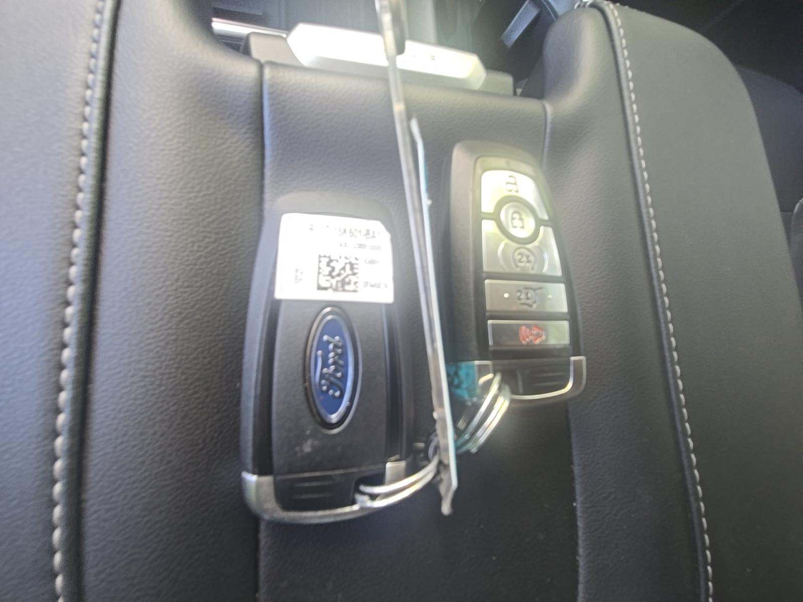 FORD EXPEDITION - 4