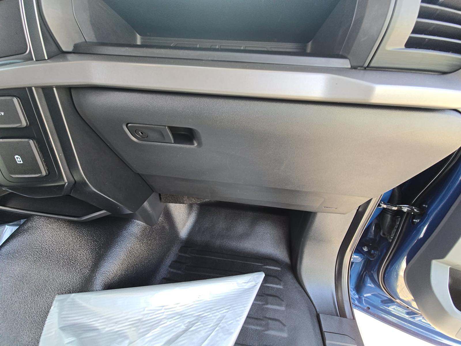 2024 Ford F-150 XL AWD