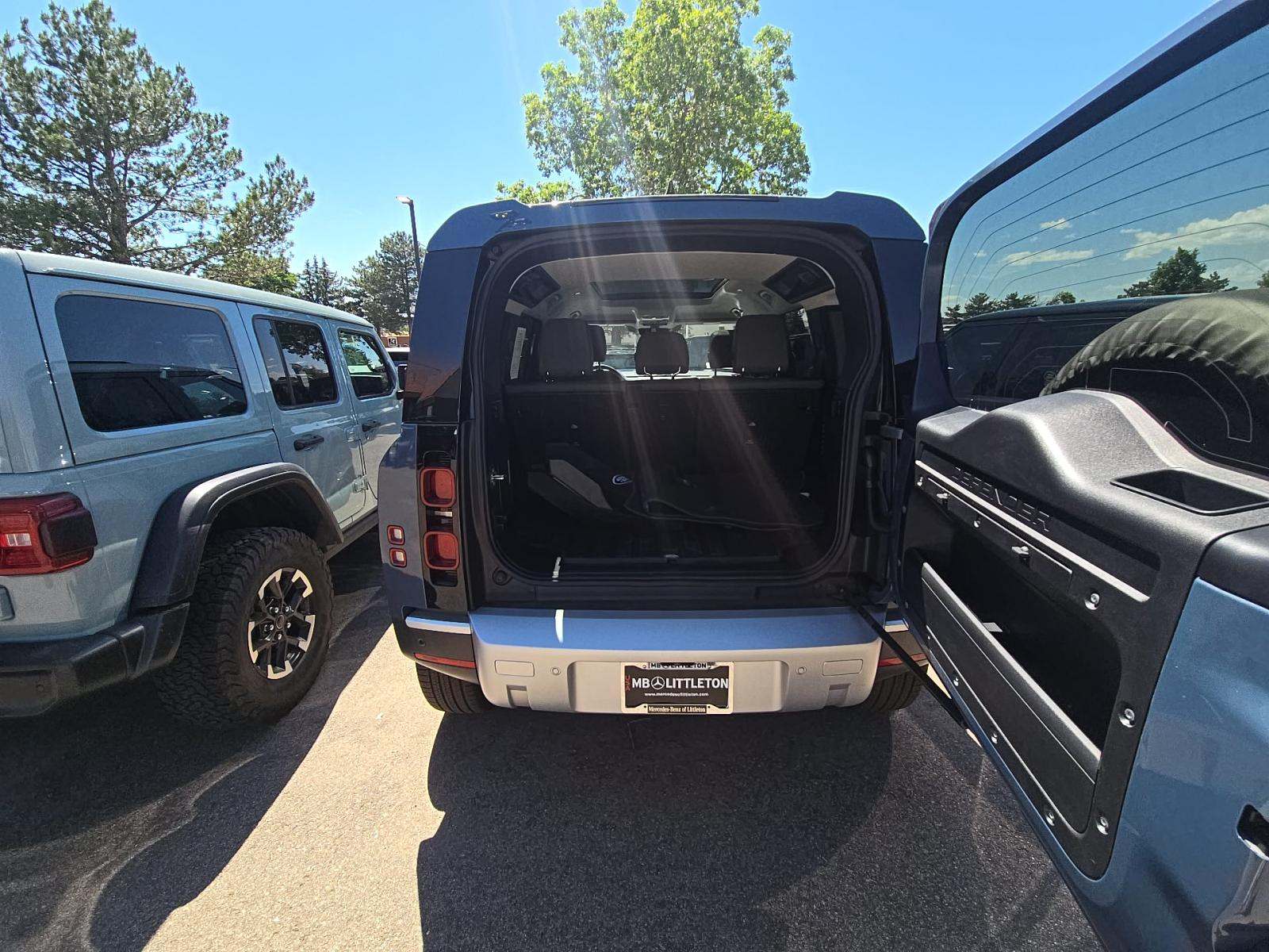 2024 Land Rover Defender 110 S AWD