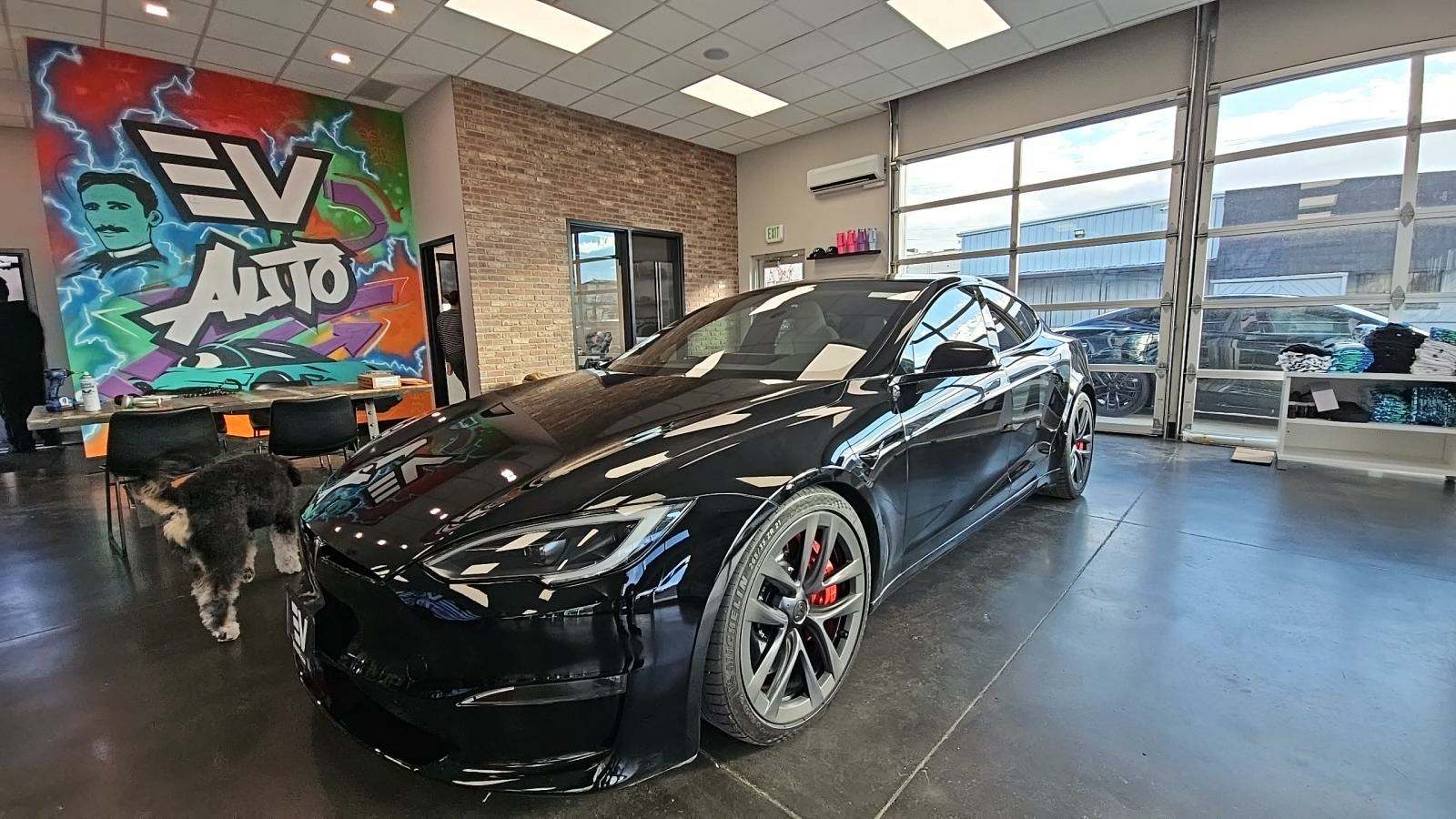 2023 Tesla Model S Plaid