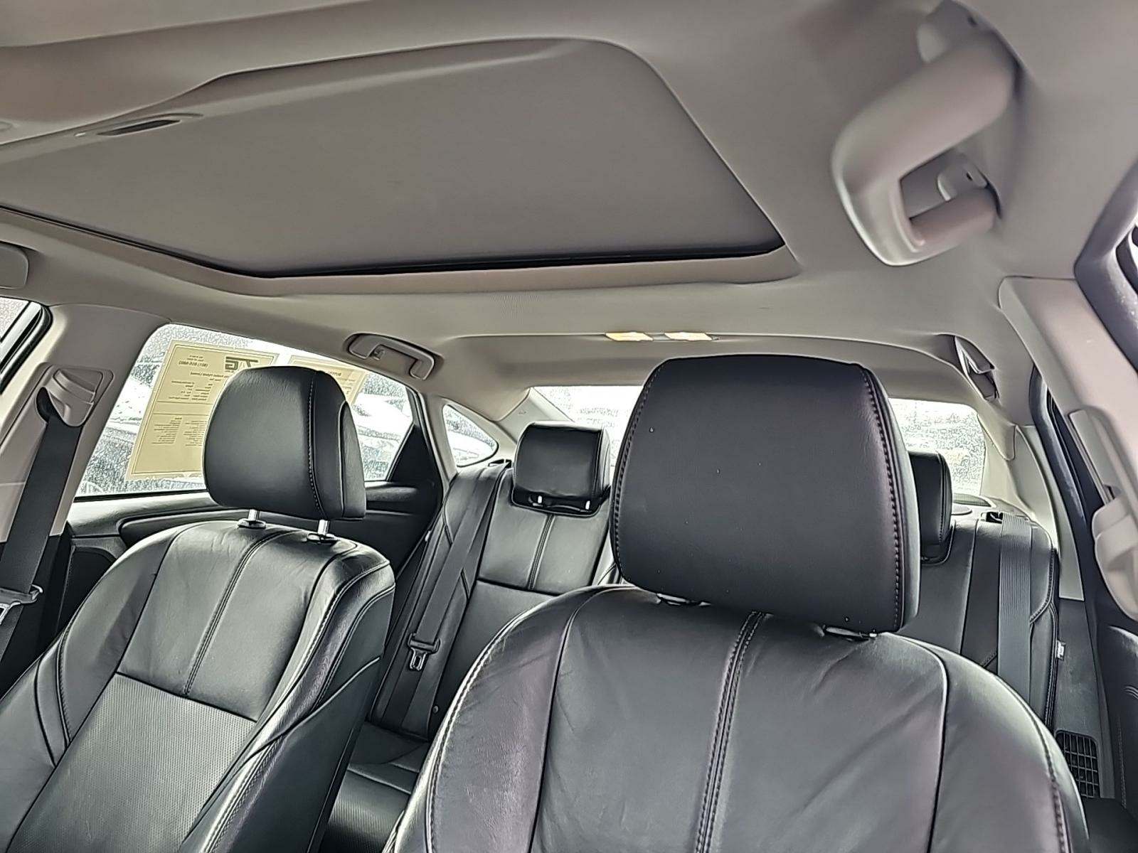 2018 Toyota Avalon Hybrid Limited FWD