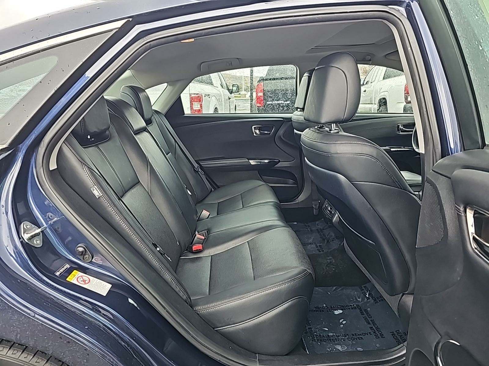 2018 Toyota Avalon Hybrid Limited FWD