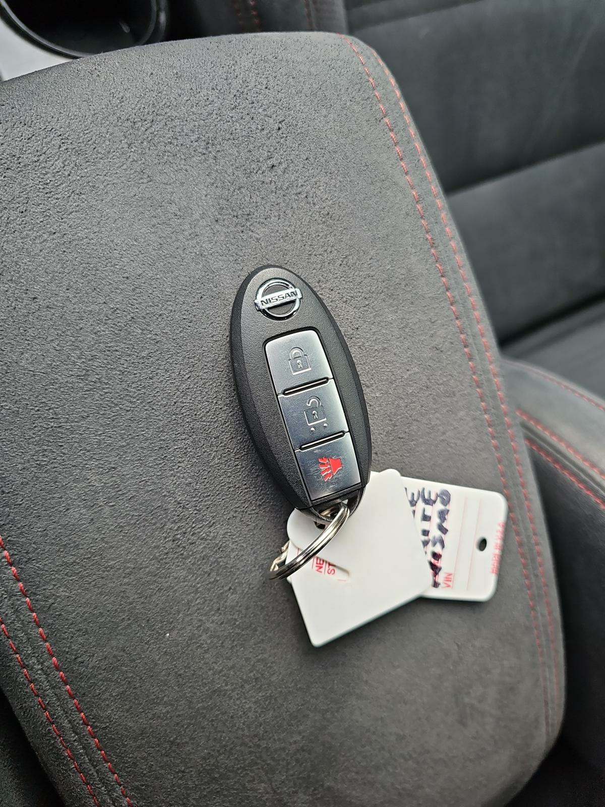 2014 Nissan JUKE NISMO FWD