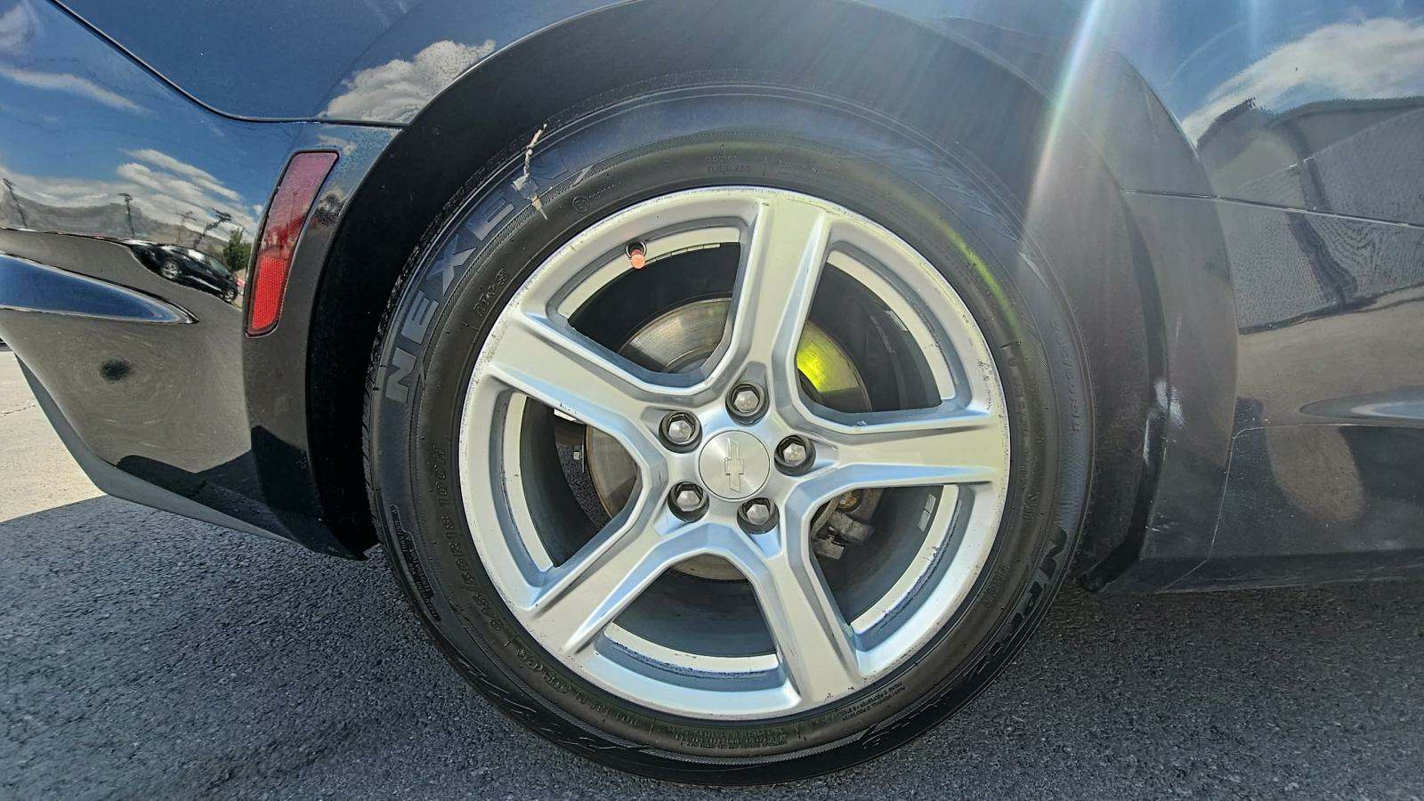 2019 Chevrolet Camaro 1LT RWD