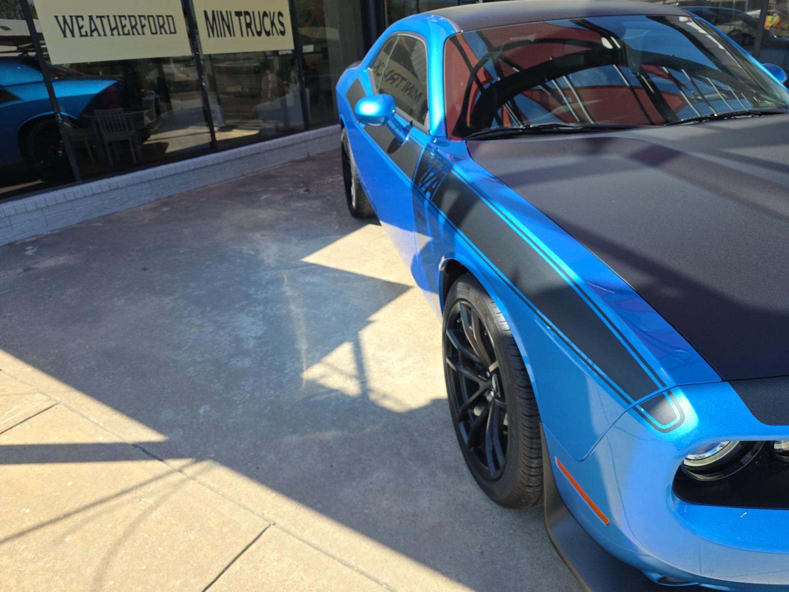 DODGE CHALLENGER - 4