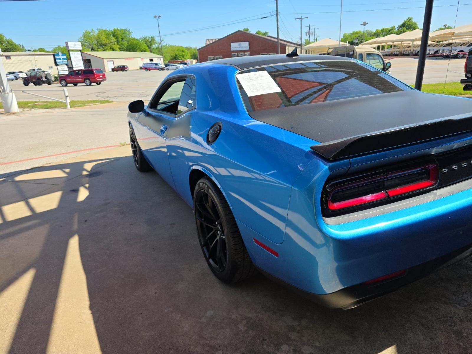 DODGE CHALLENGER - 2