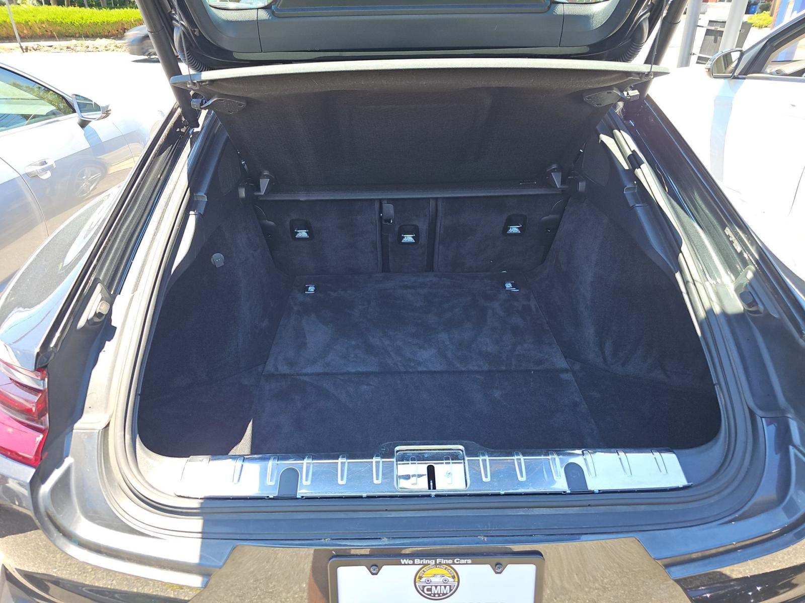 2019 Porsche Panamera 4 AWD