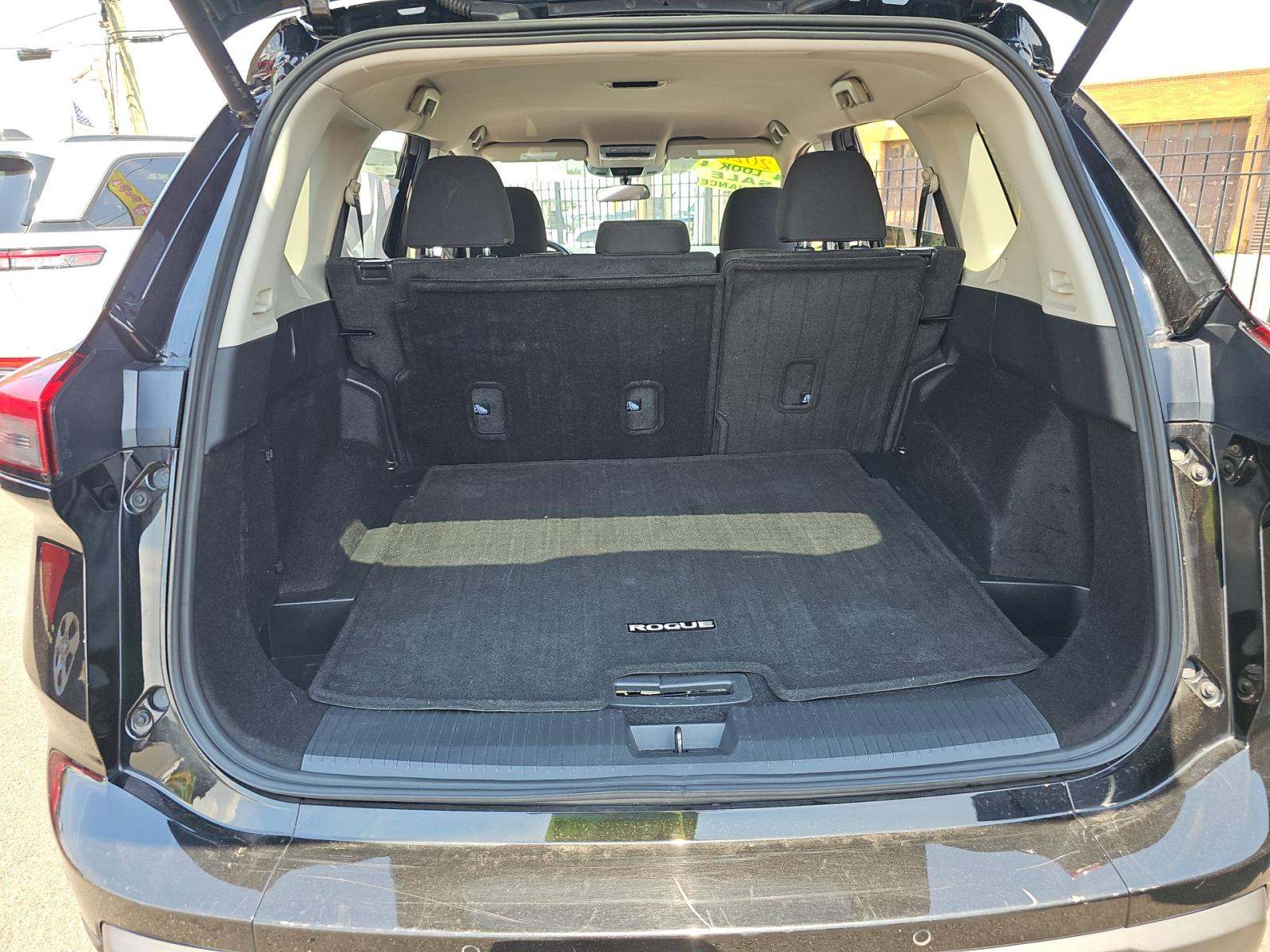 2025 Nissan Rogue SV FWD
