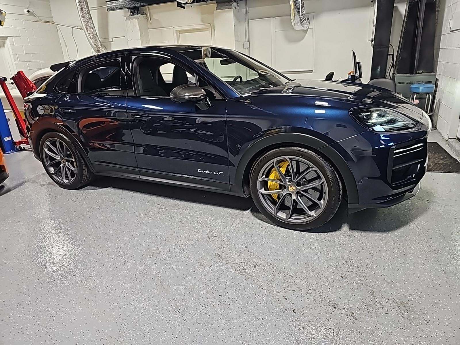 PORSCHE CAYENNE - 4